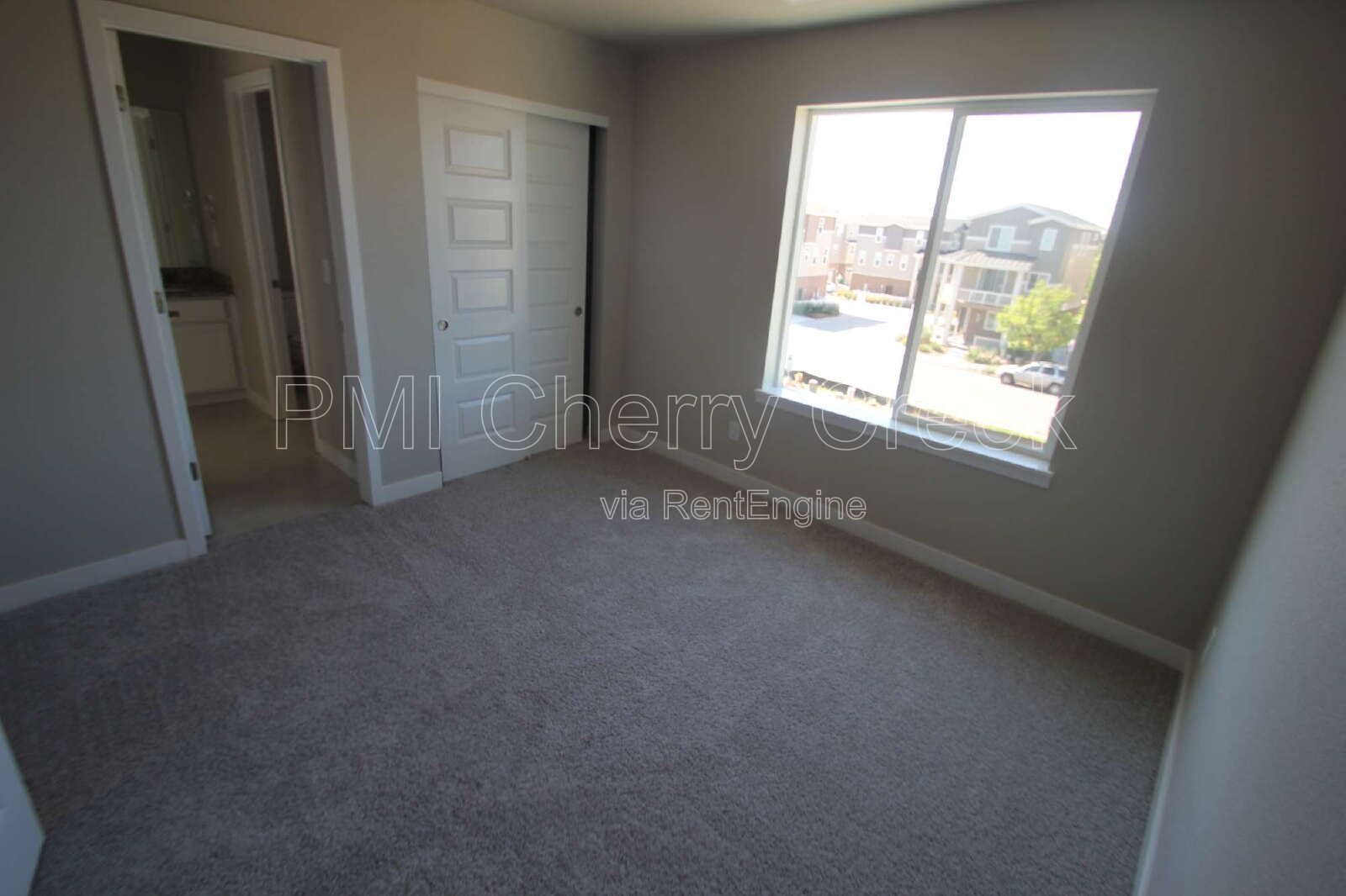Gallery Image 28
