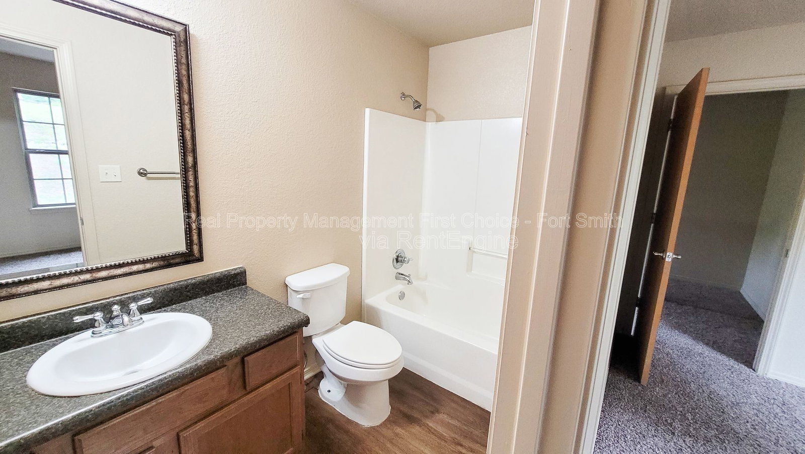 Gallery Image 17