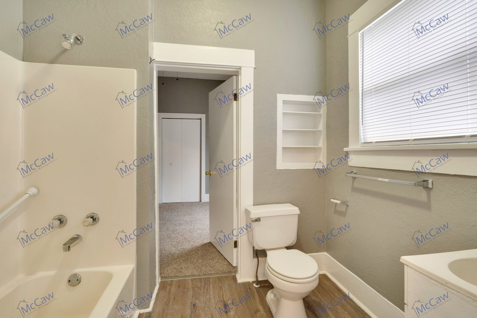 Gallery Image 14