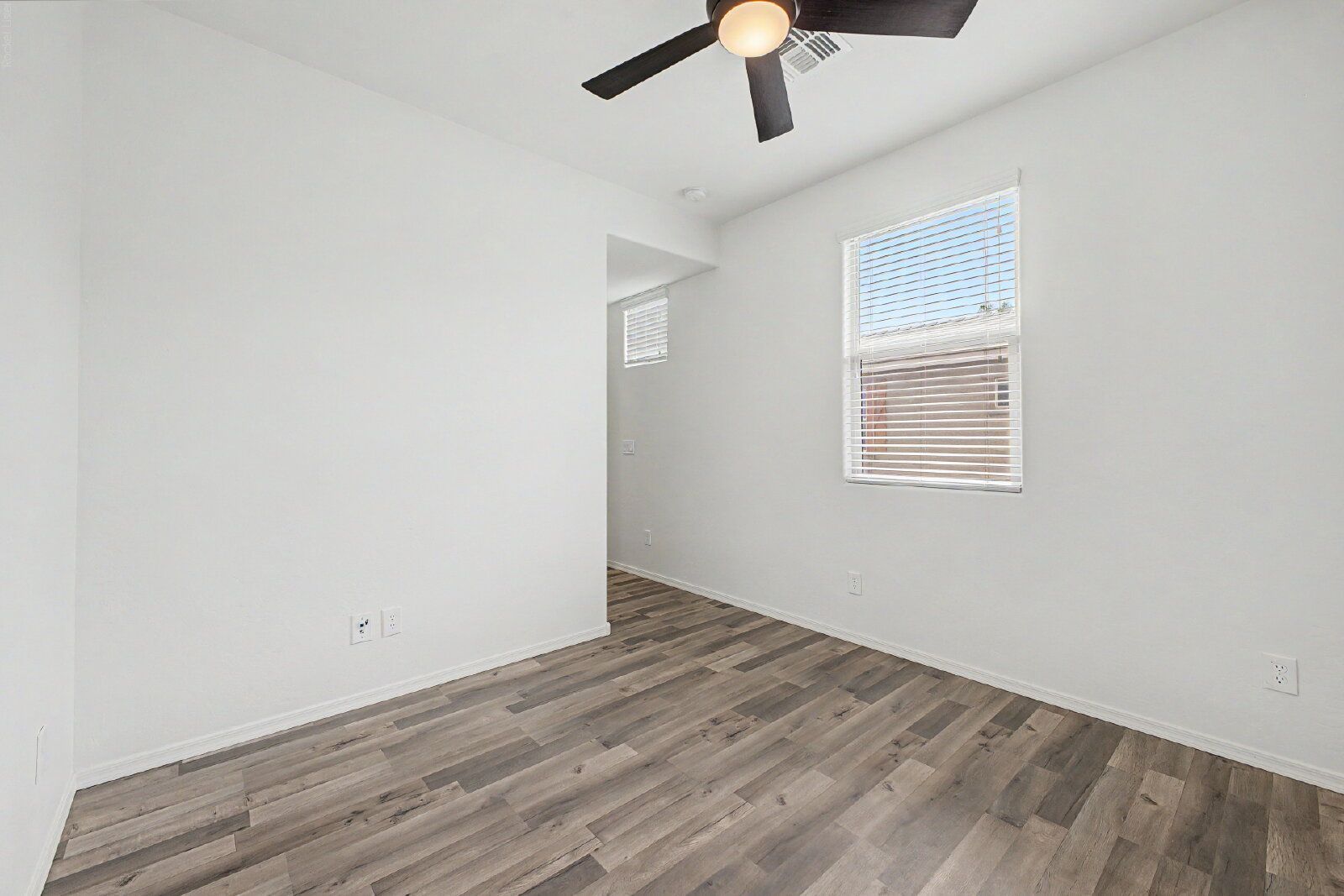 Gallery Image 21
