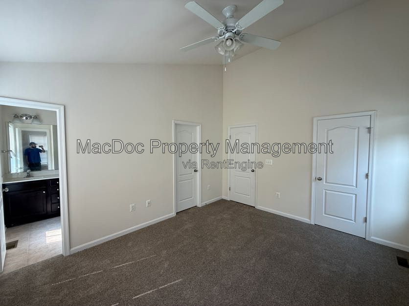Gallery Image 34