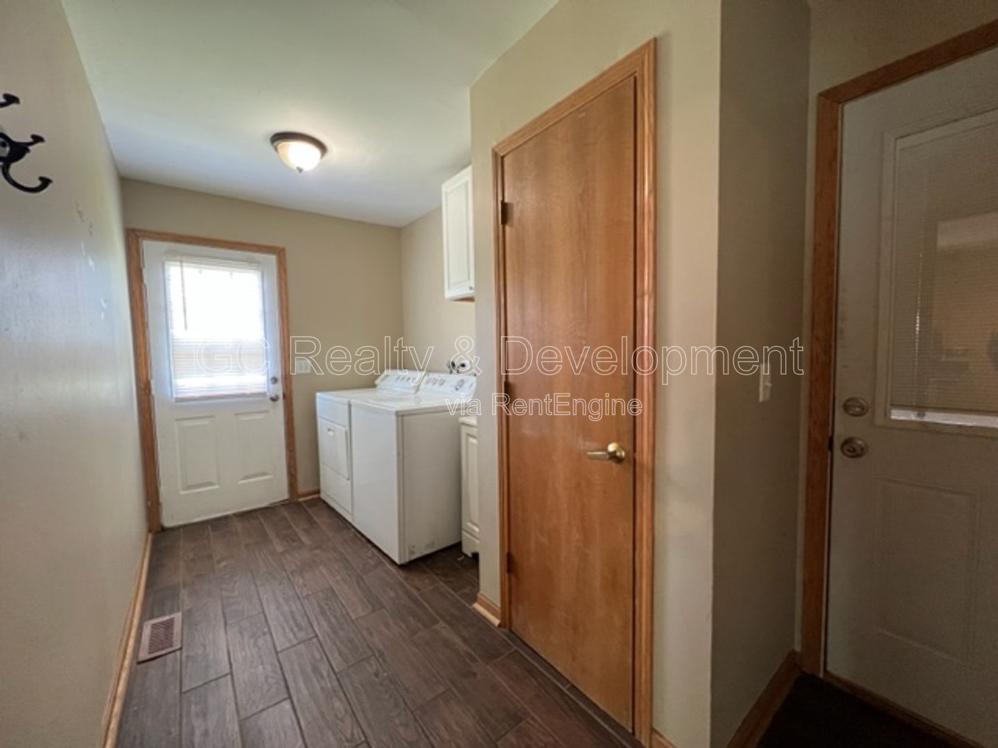 Gallery Image 21