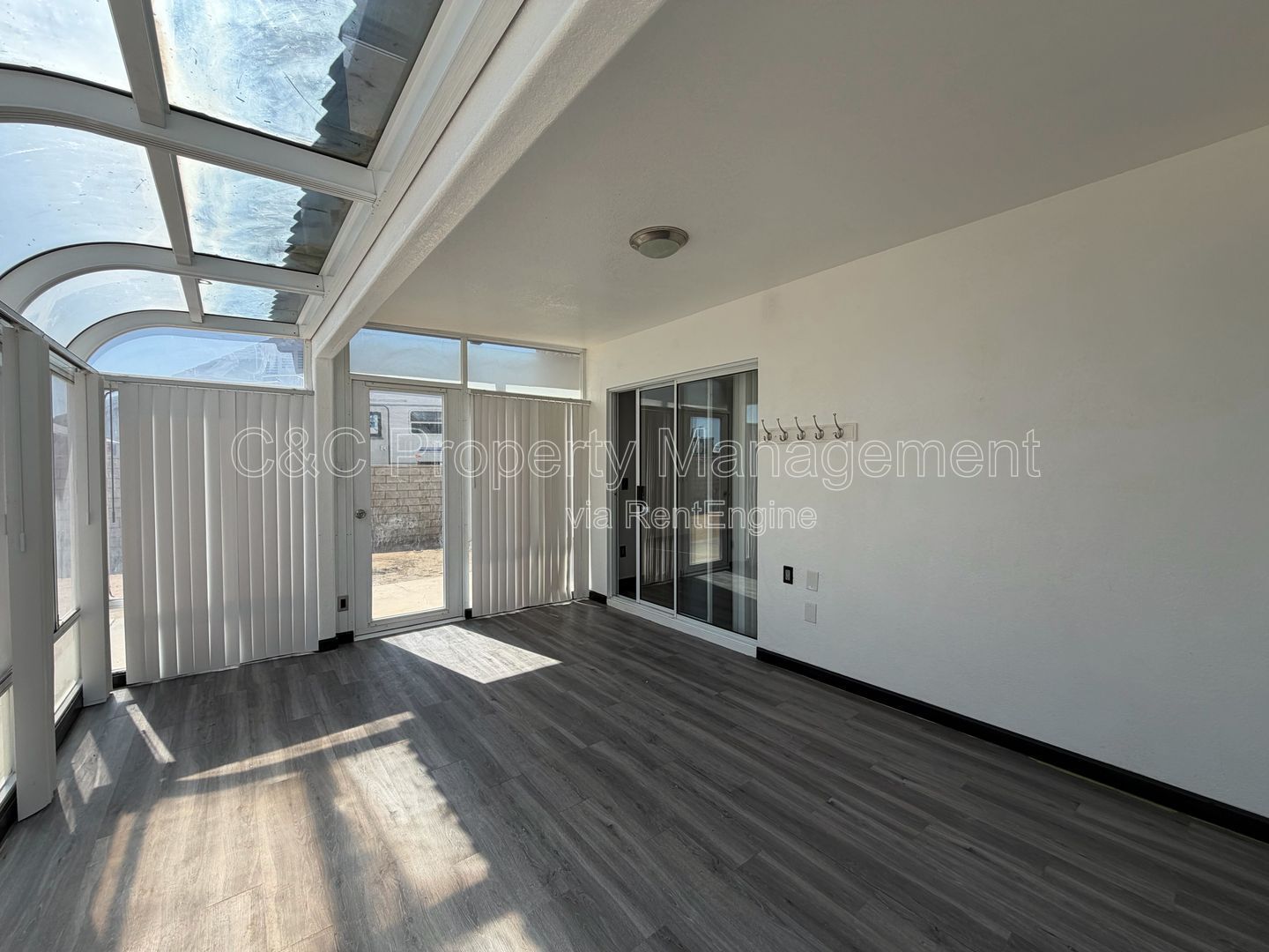 Gallery Image 16