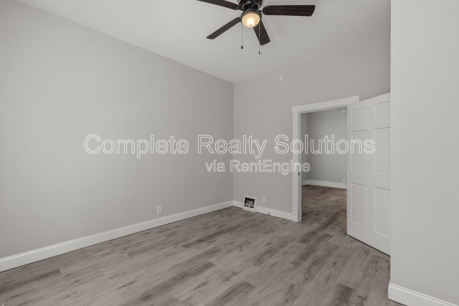 Gallery Image 19