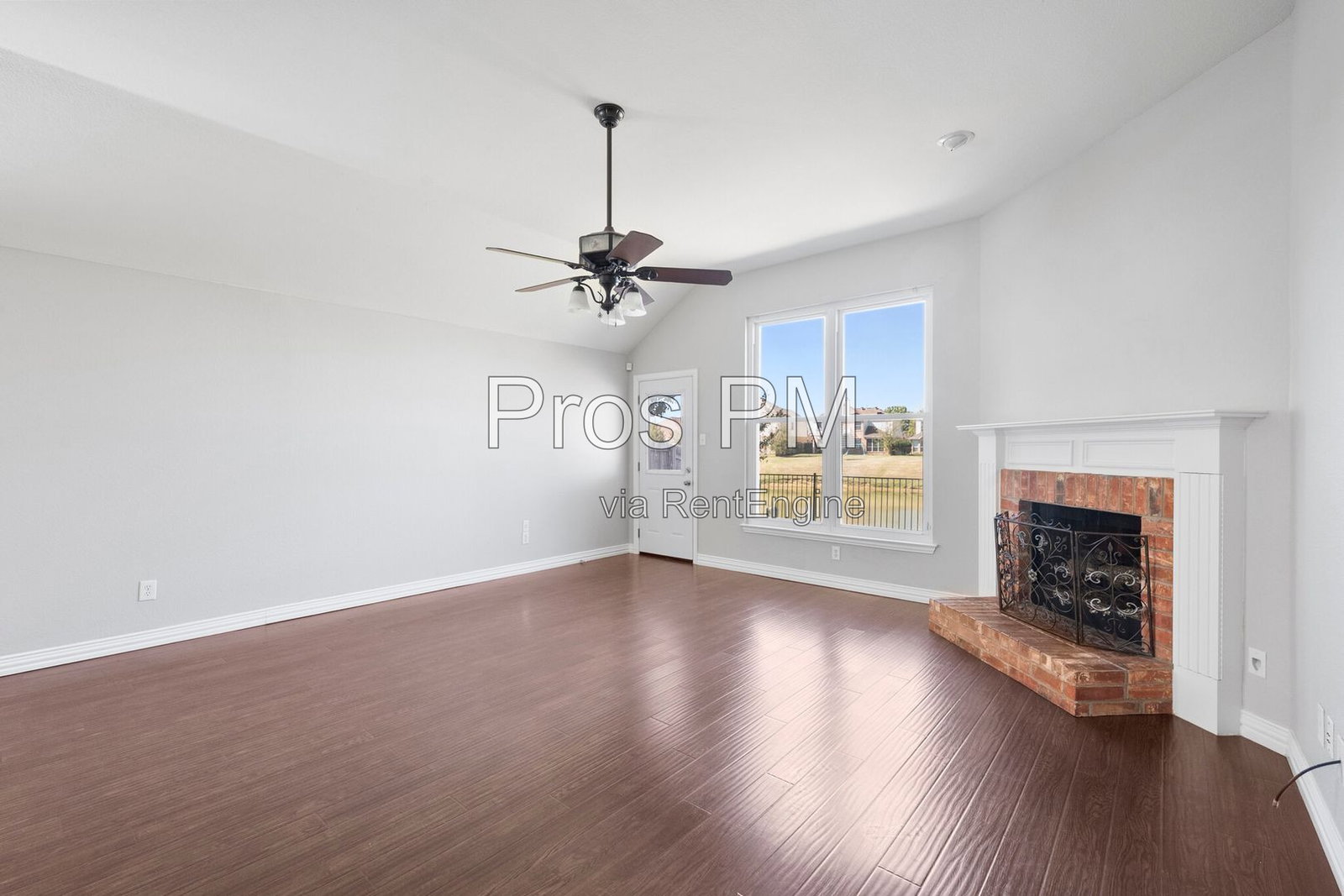 Gallery Image 19