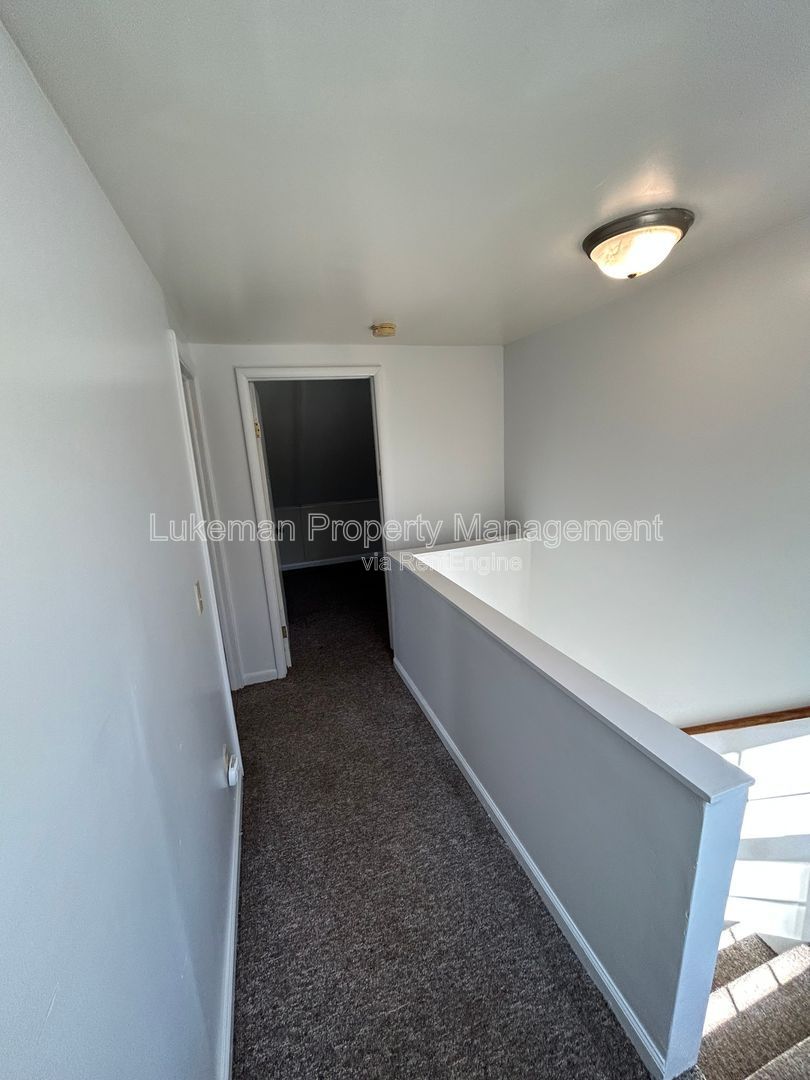 Gallery Image 18