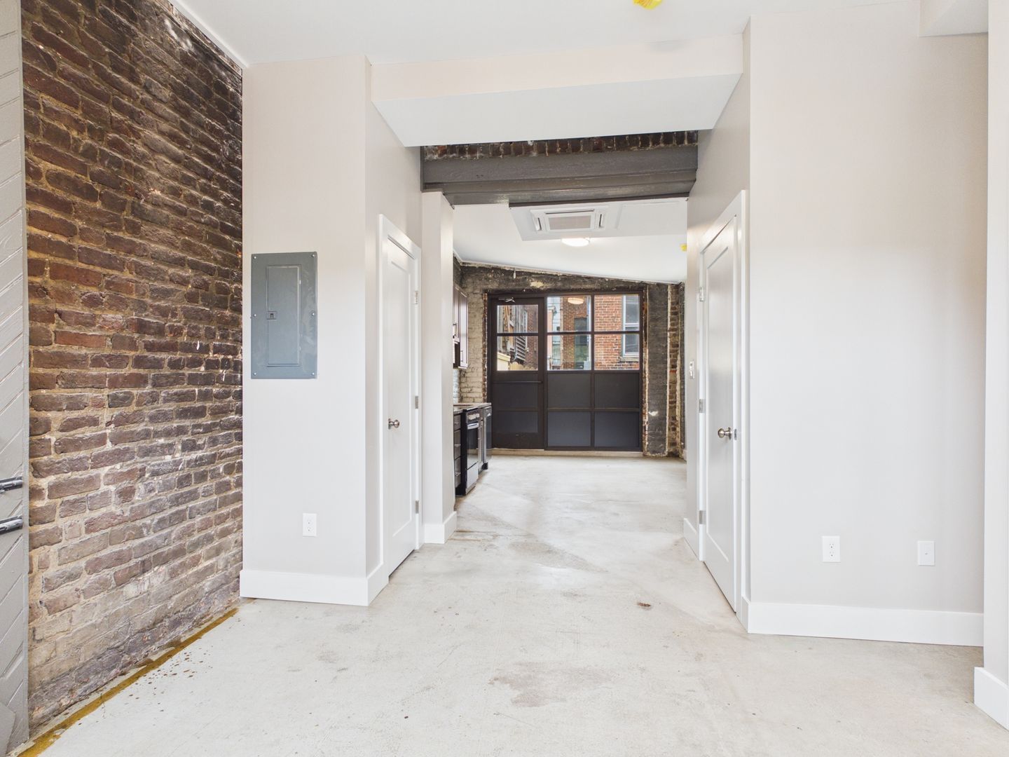 Gallery Image 18