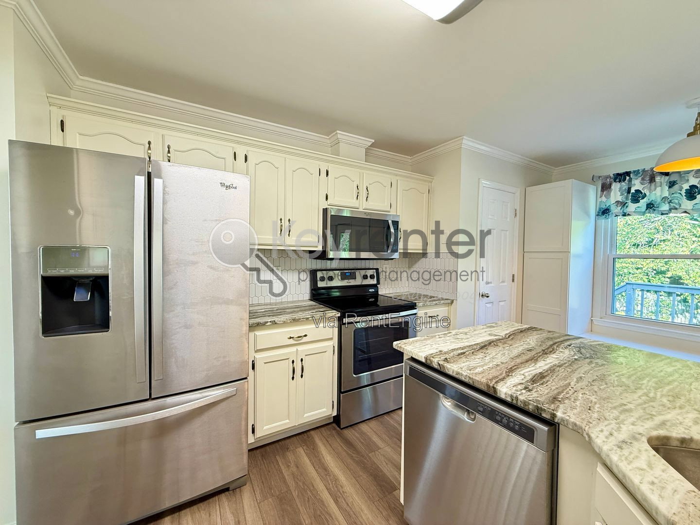 Gallery Image 7