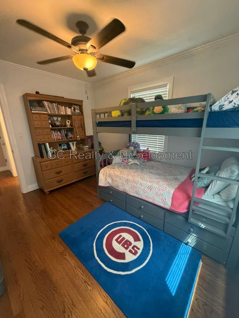 Gallery Image 12