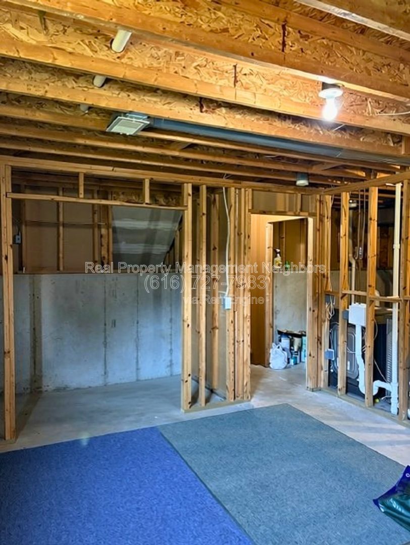 Gallery Image 32