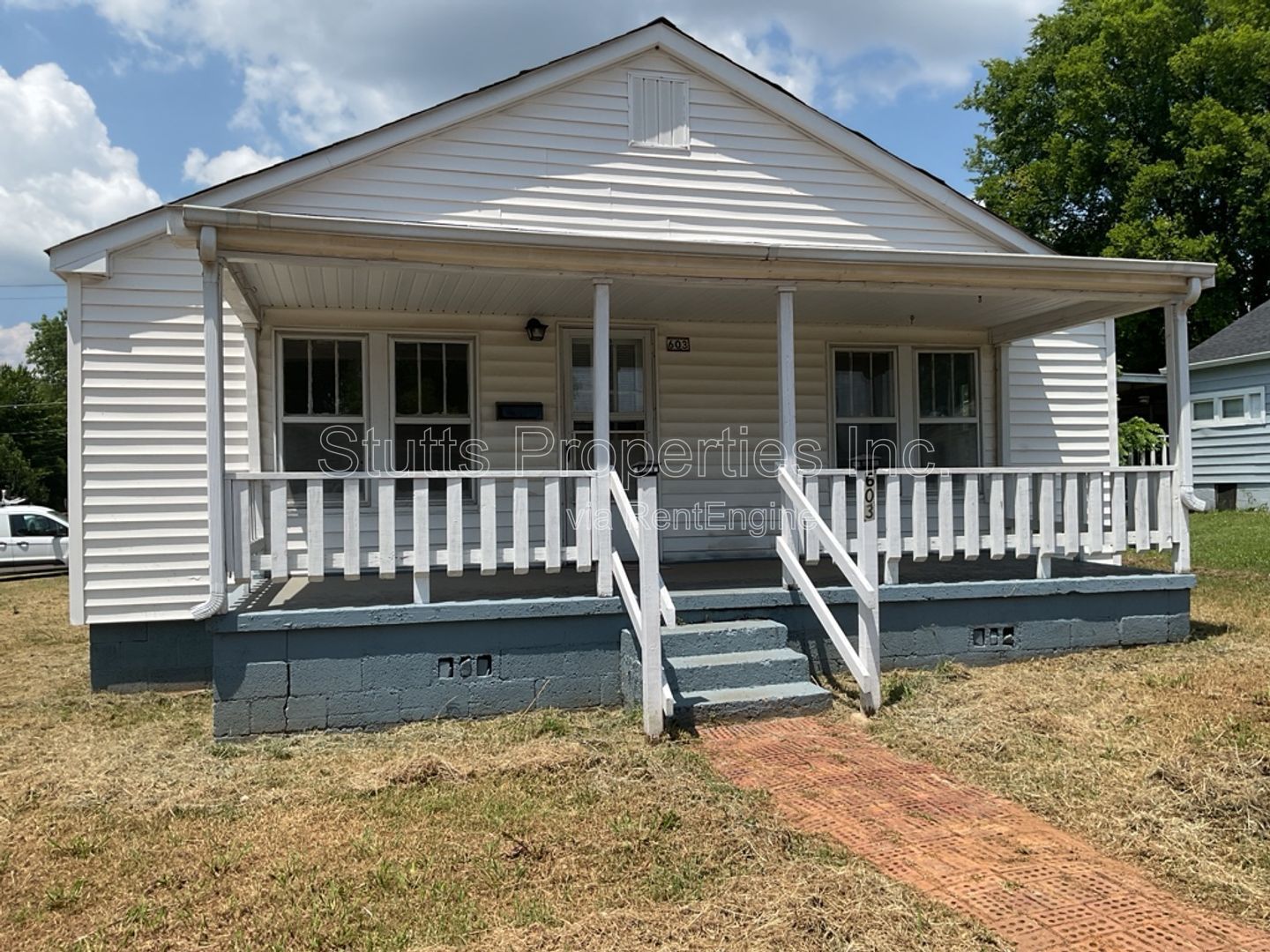 Gallery Image 0