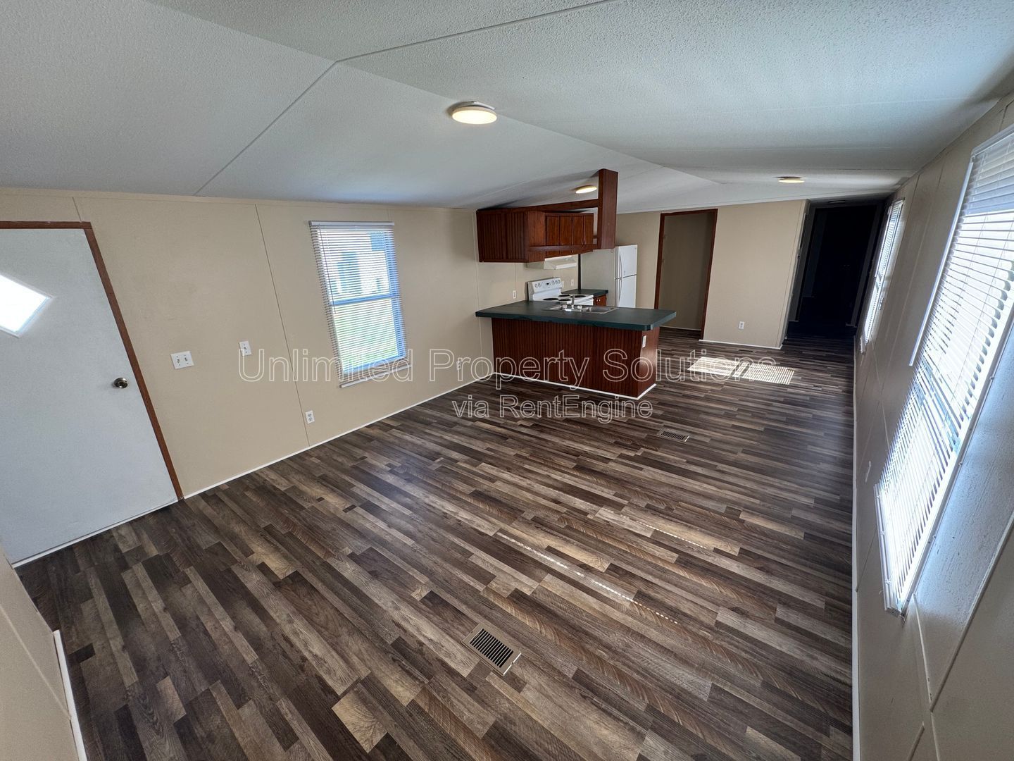 Gallery Image 17
