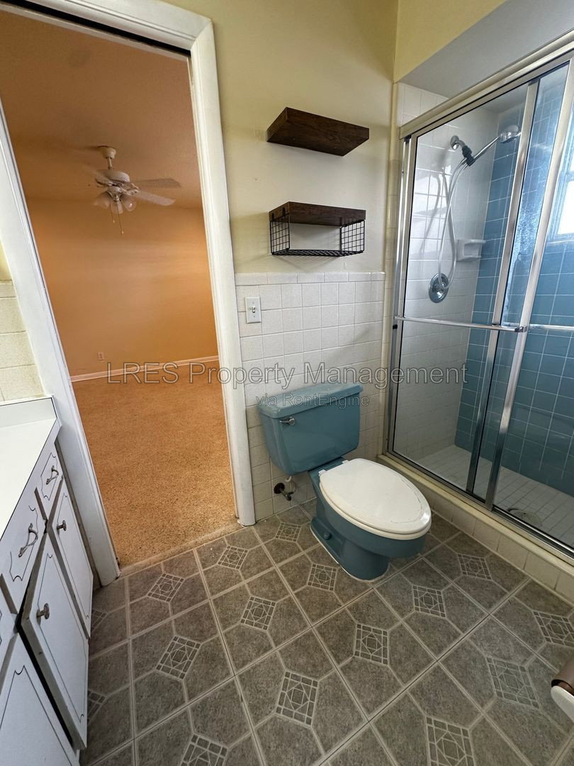 Gallery Image 34