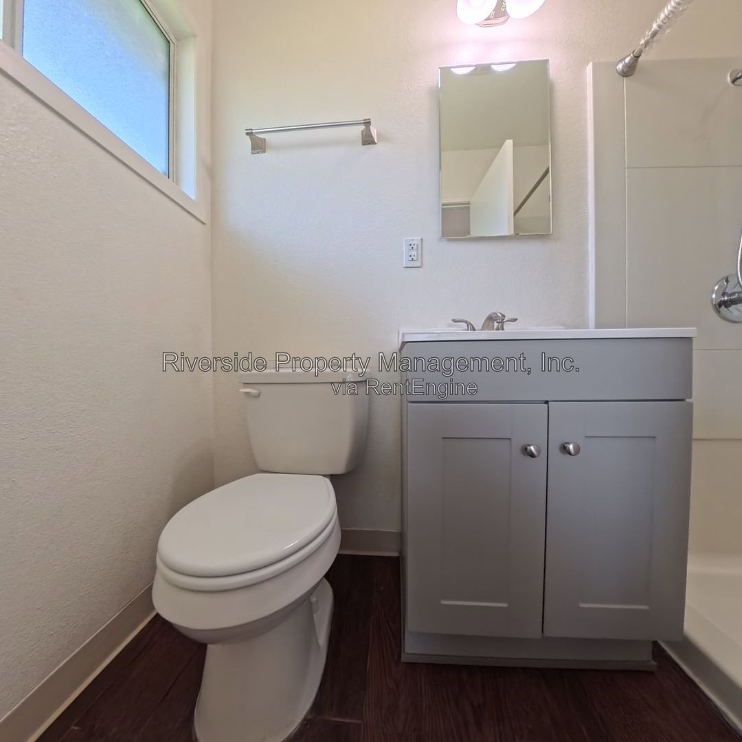 Gallery Image 21