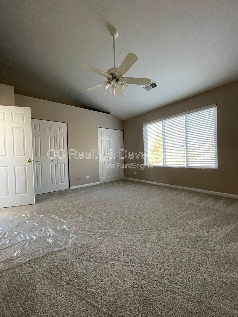 Gallery Image 14