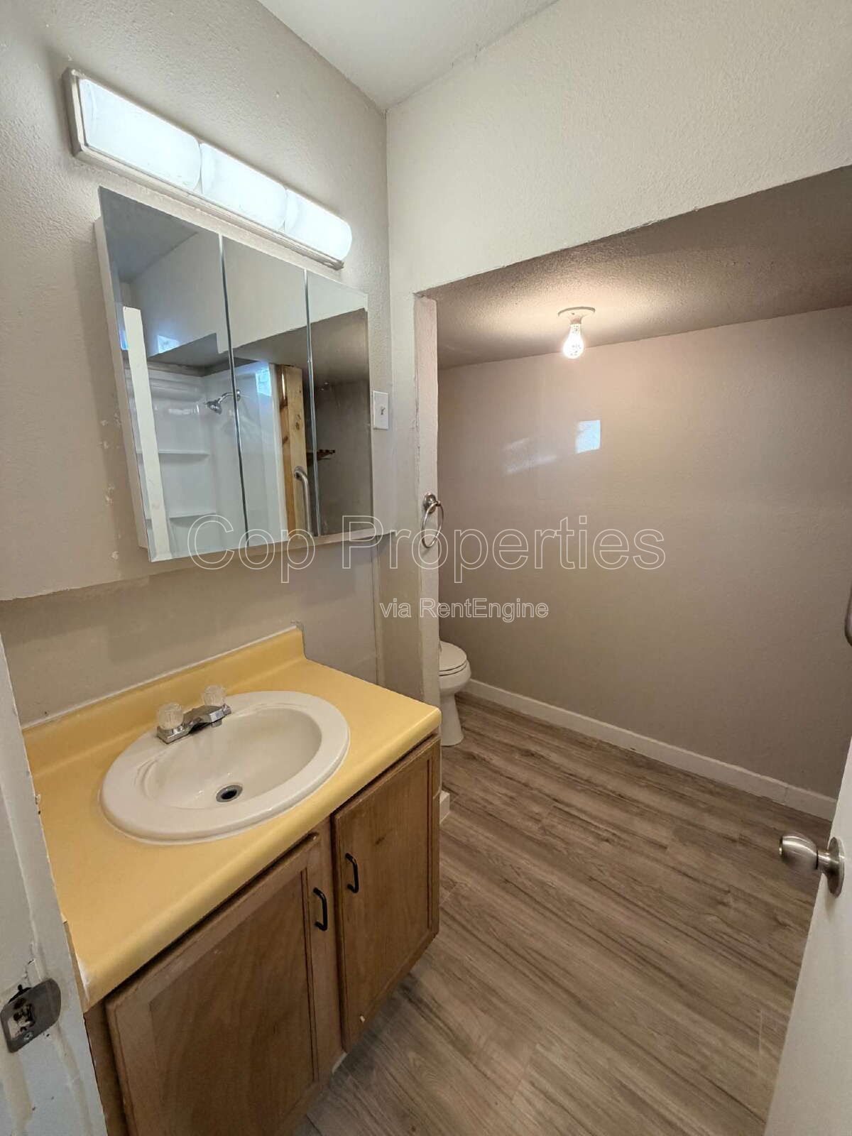 Gallery Image 16