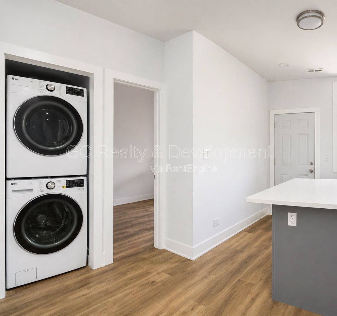 Gallery Image 6