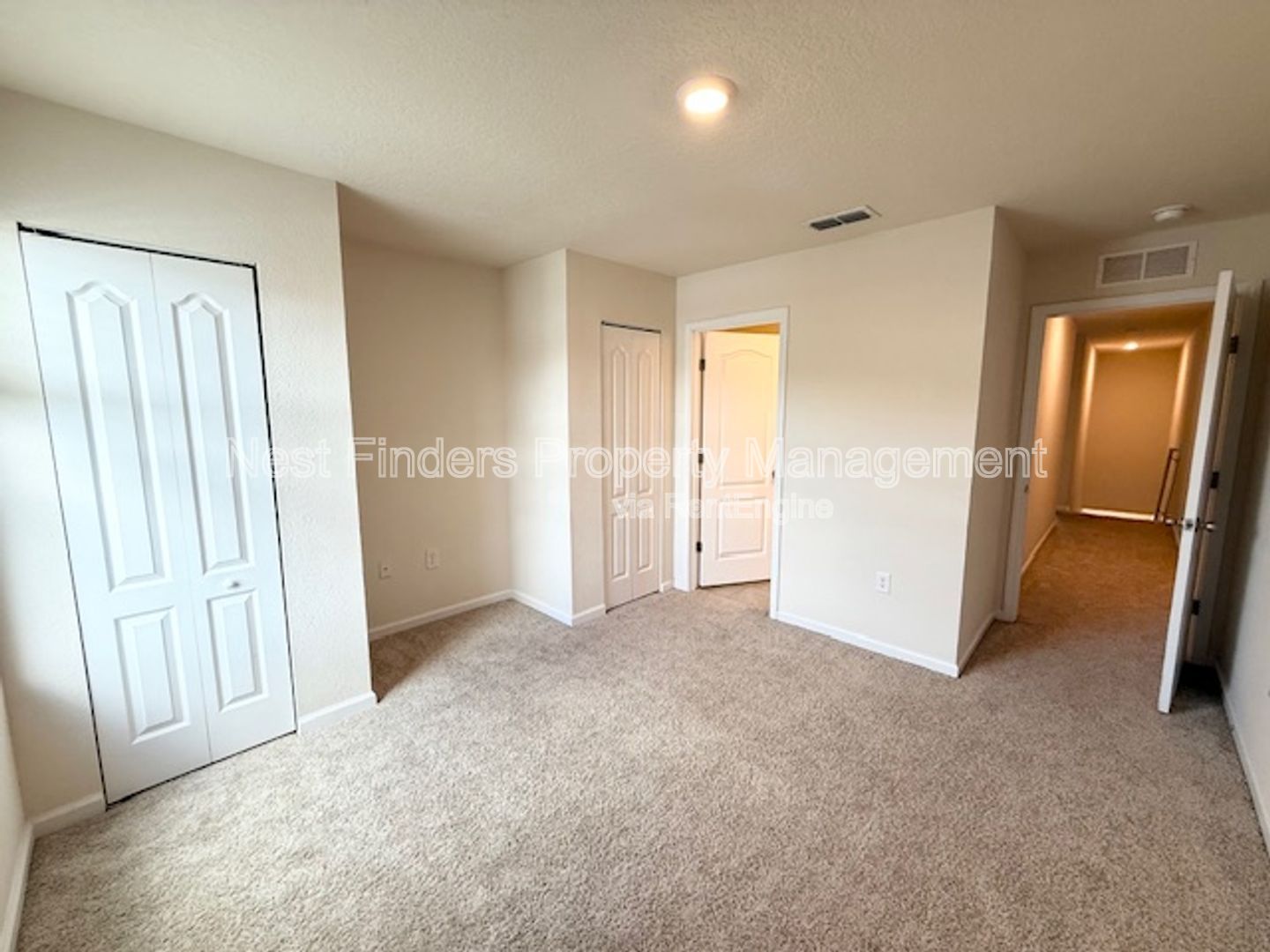 Gallery Image 19