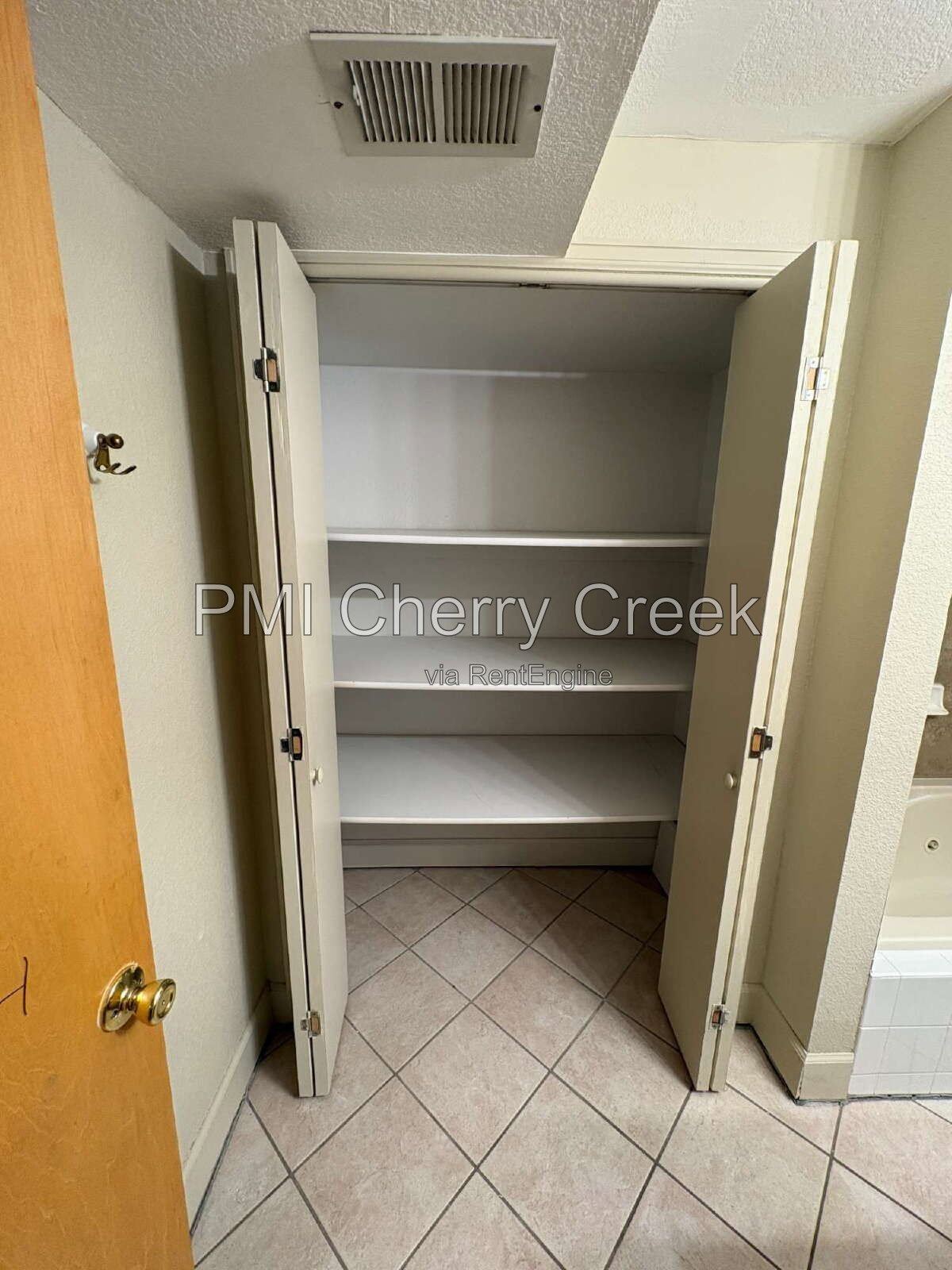 Gallery Image 40