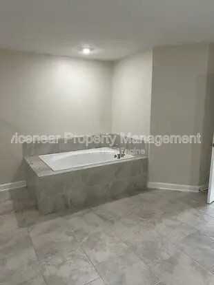 Gallery Image 42