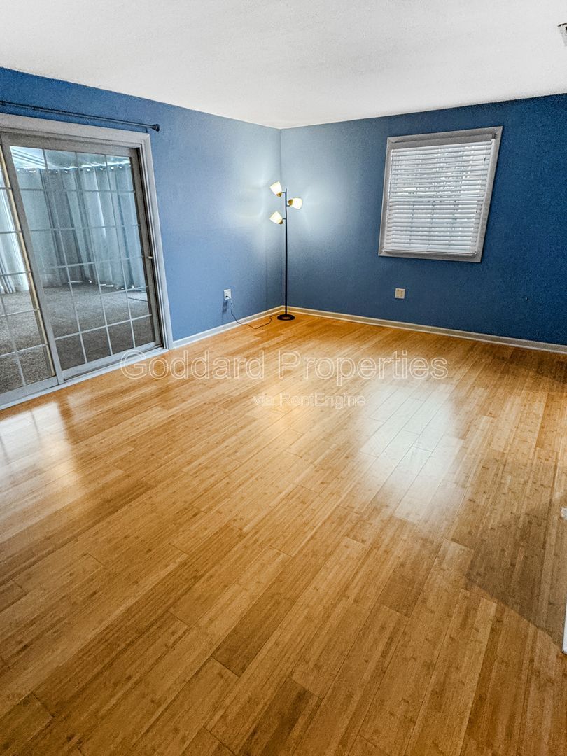 Gallery Image 9