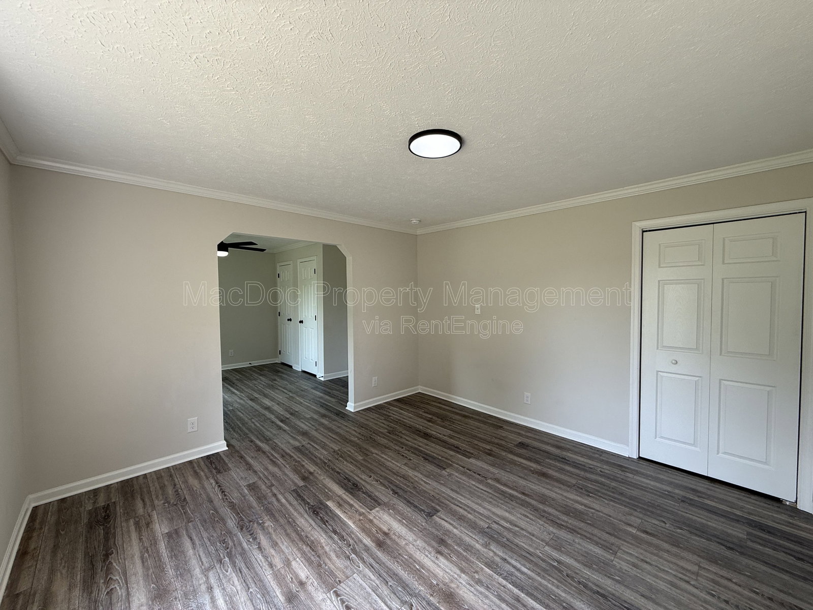 Gallery Image 33