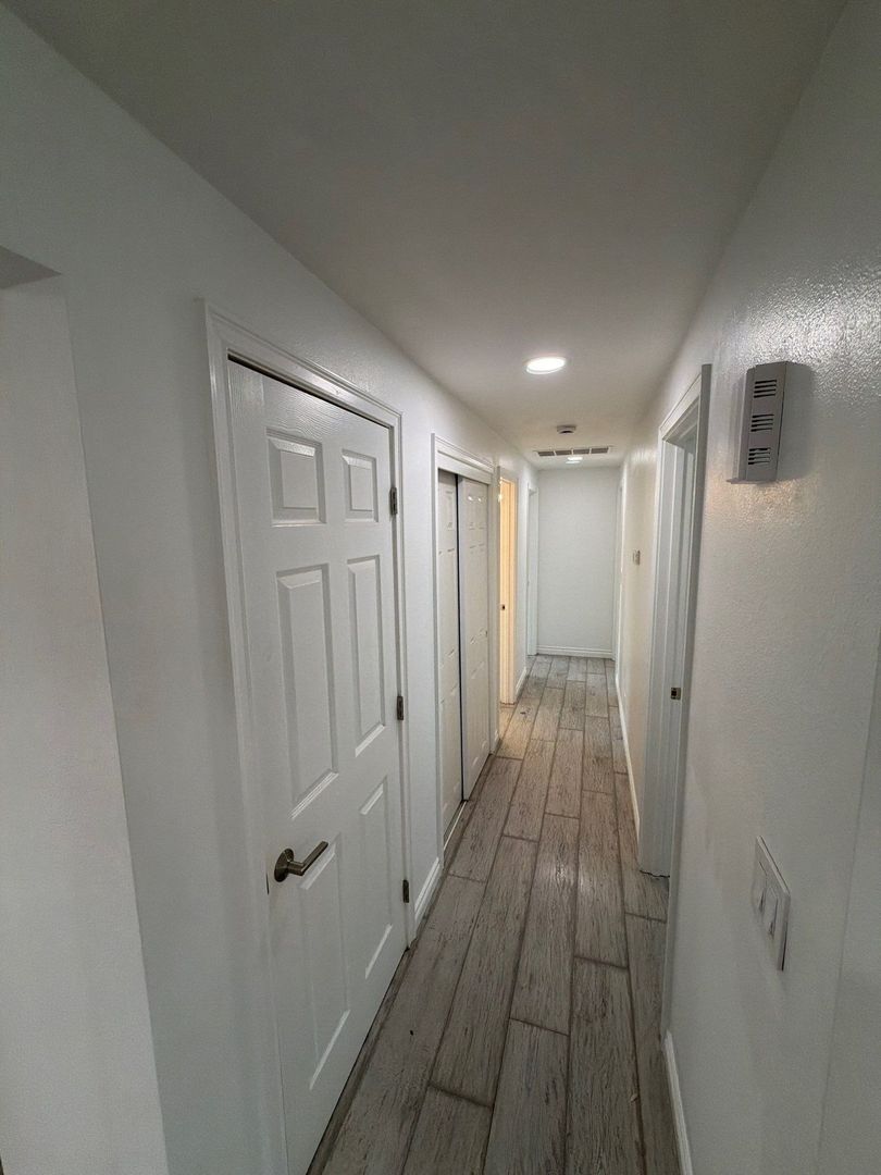 Gallery Image 16