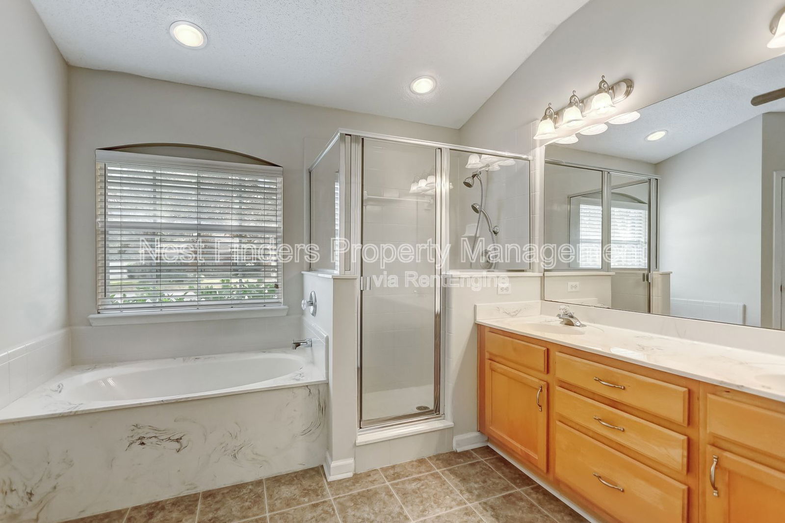Gallery Image 37