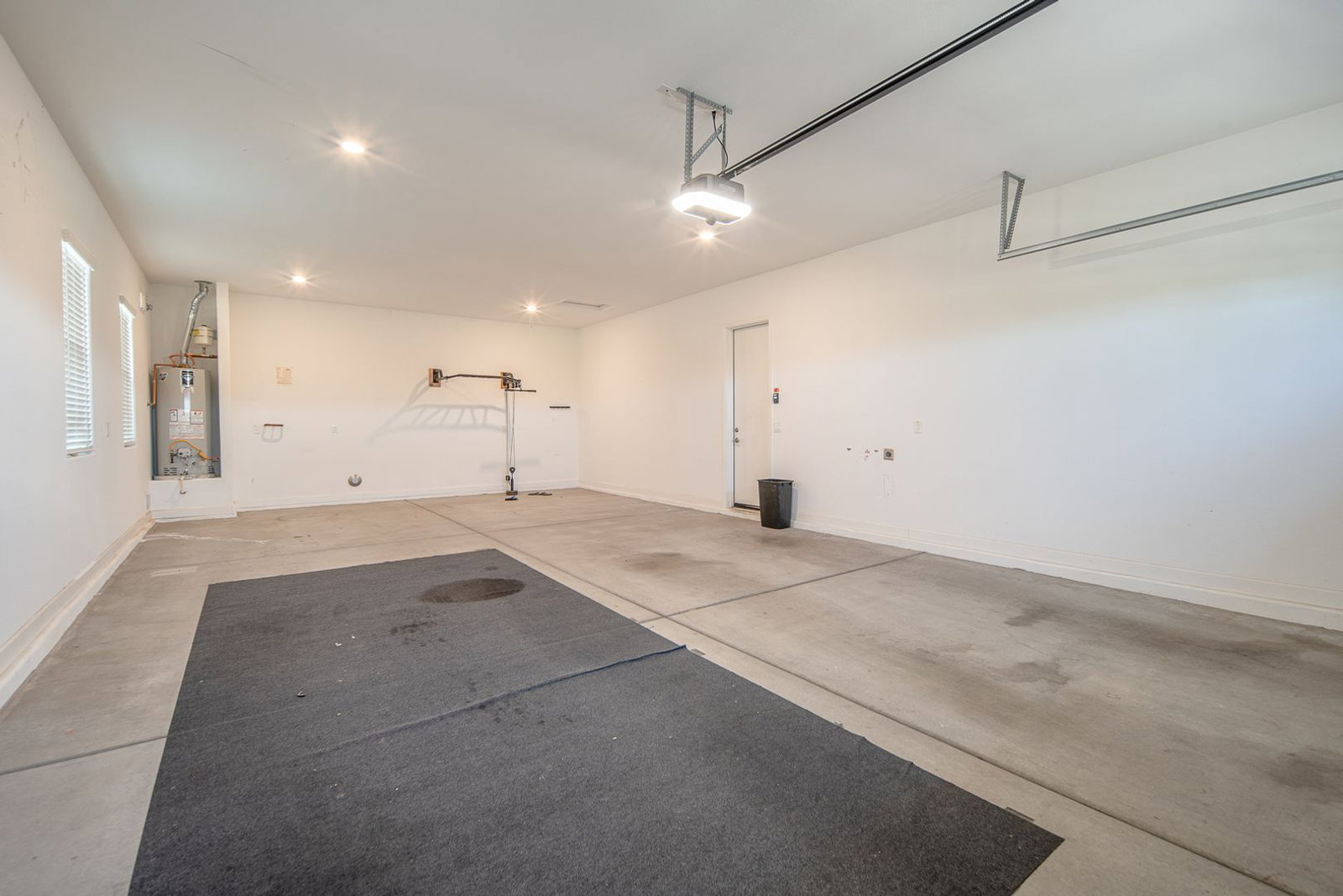 Gallery Image 19