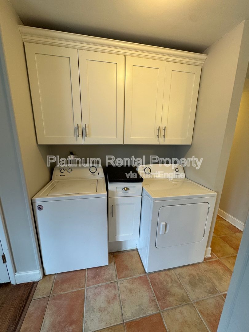 Gallery Image 22