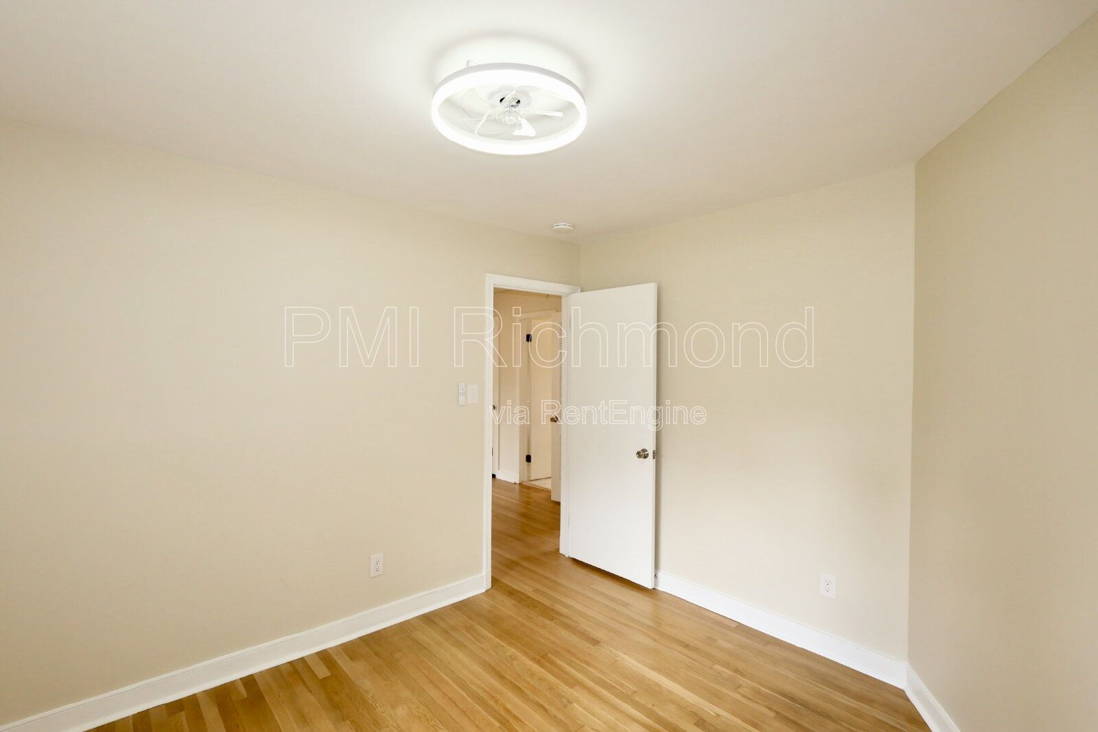 Gallery Image 29