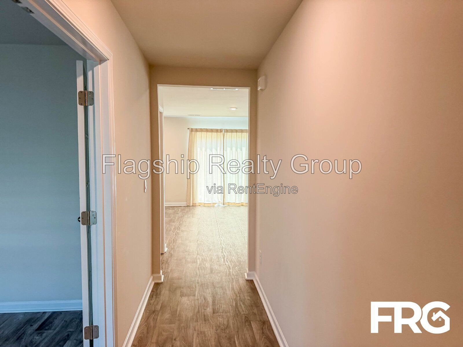 Gallery Image 32