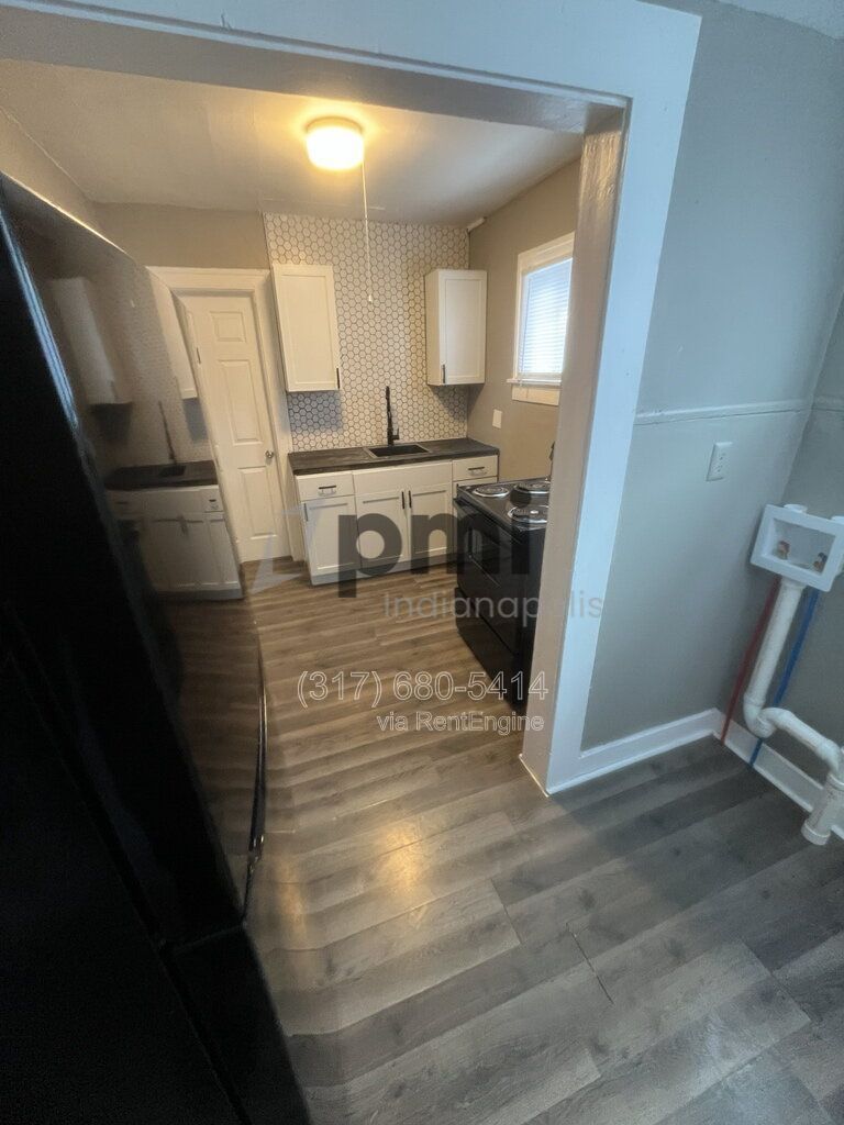 Gallery Image 12
