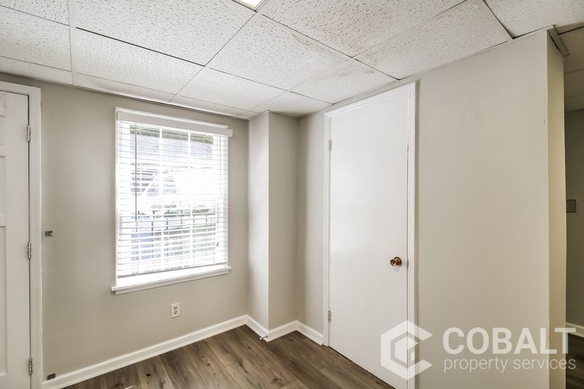 Gallery Image 9