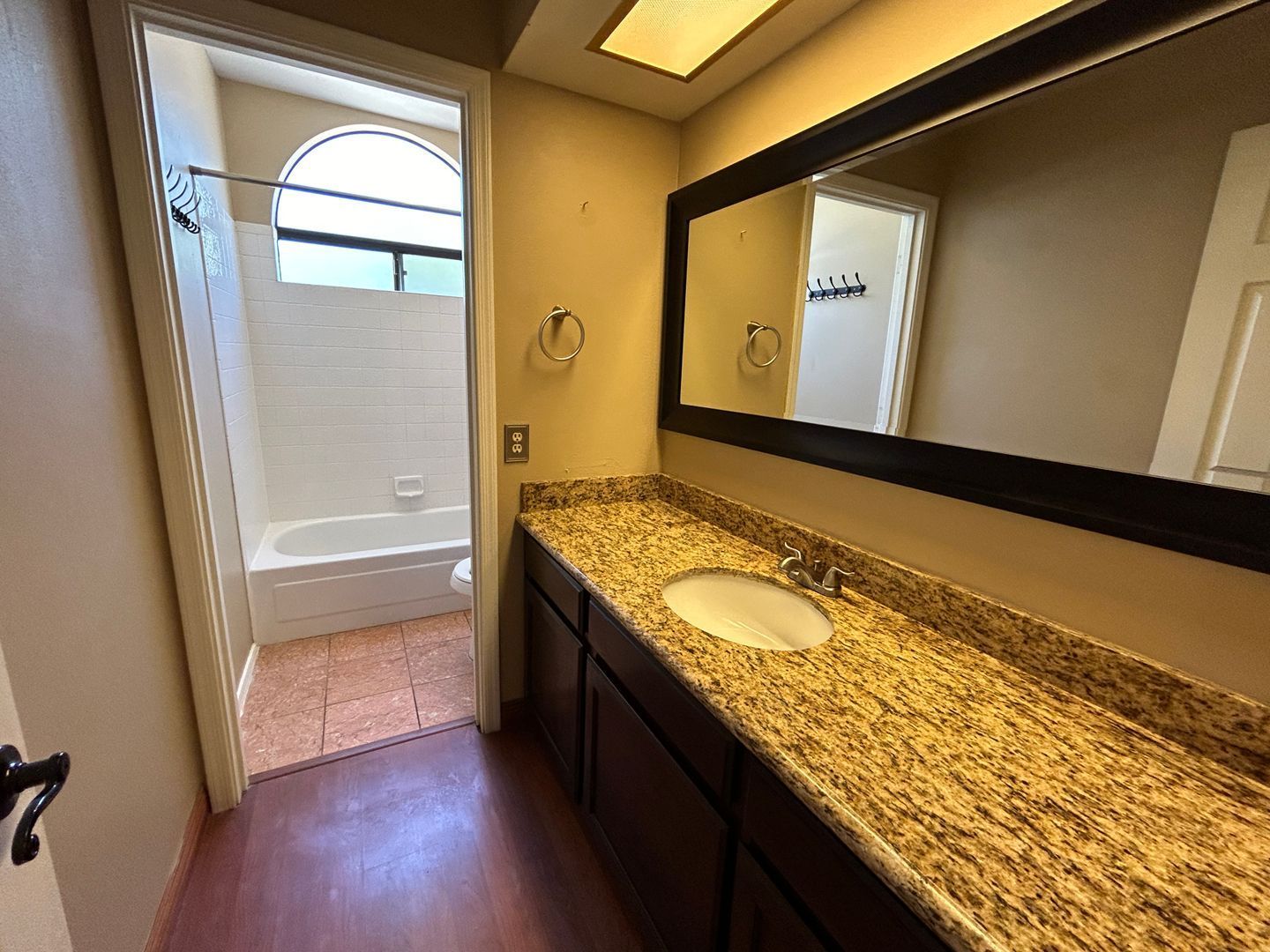 Gallery Image 14