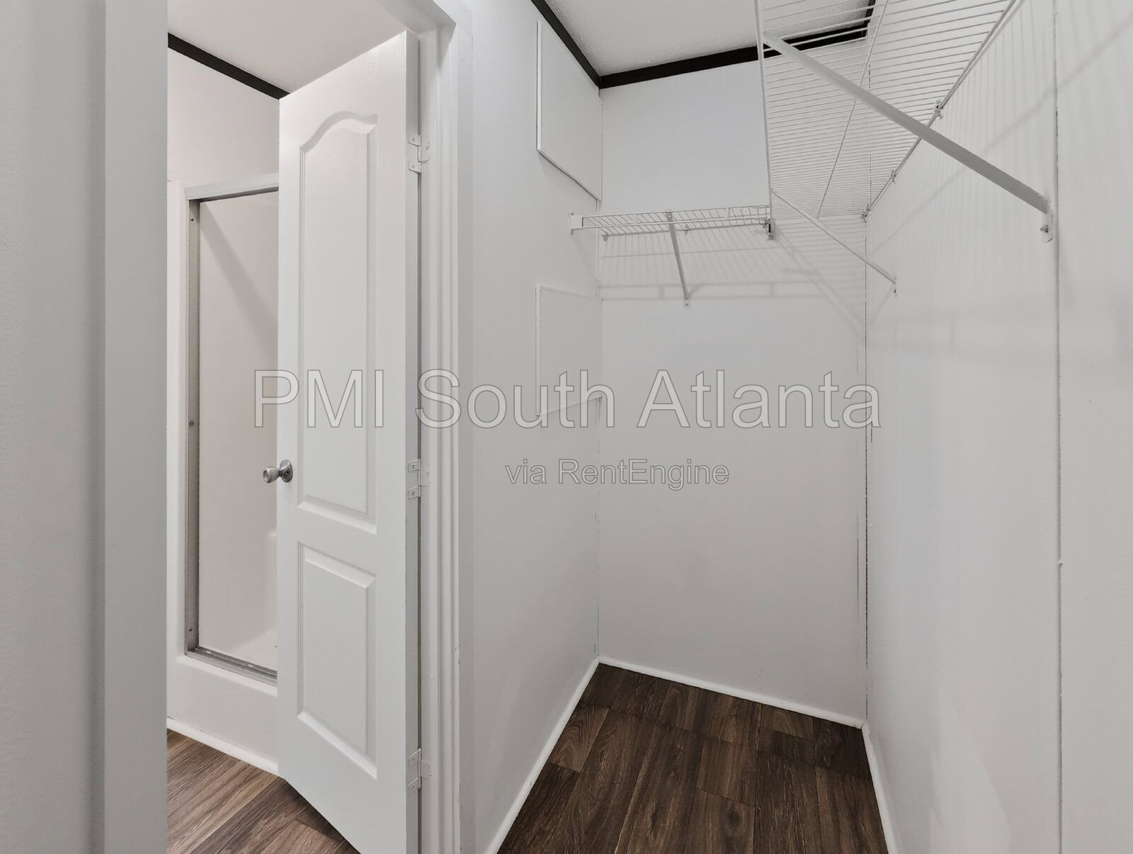 Gallery Image 17