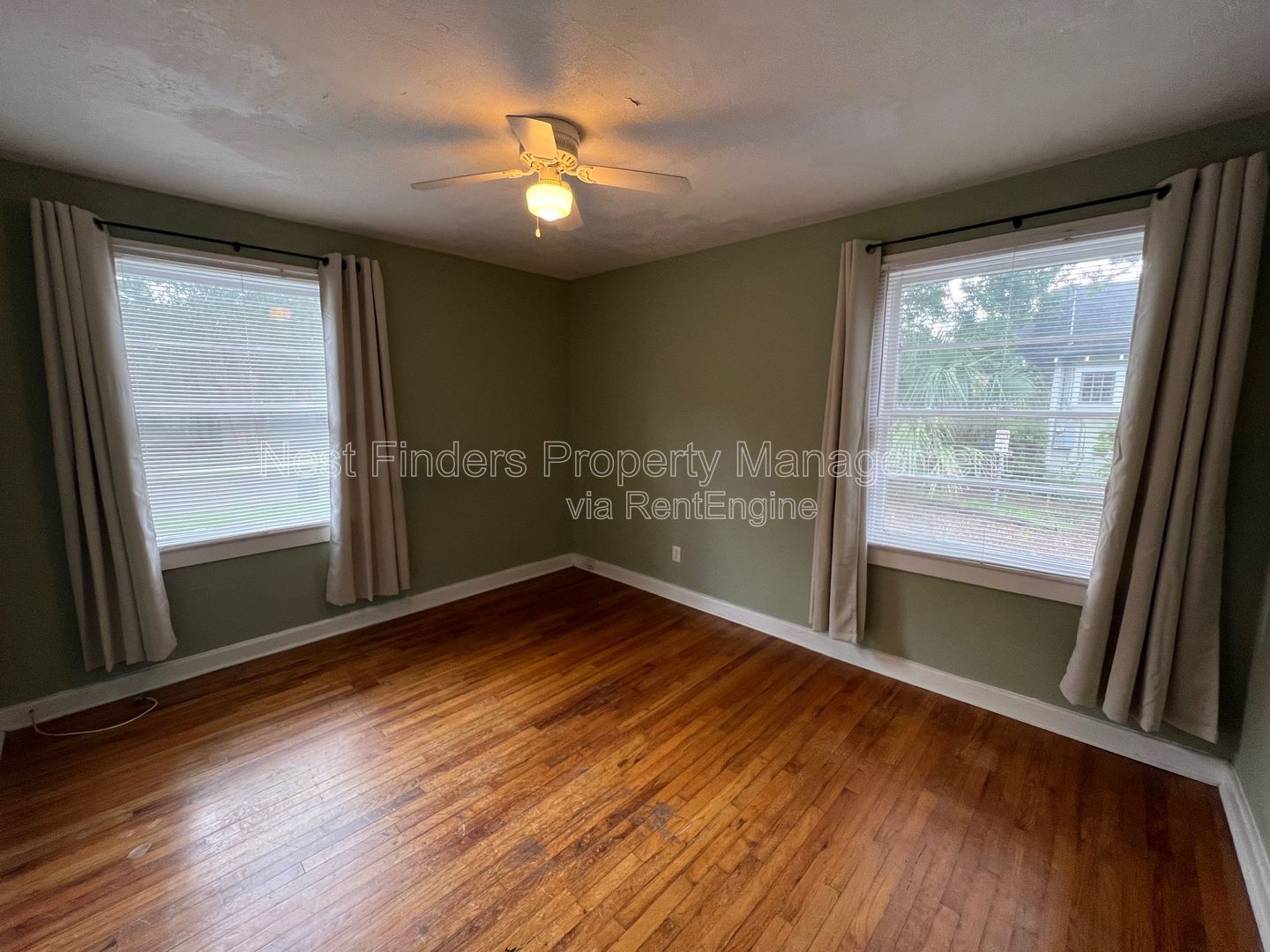 Gallery Image 12