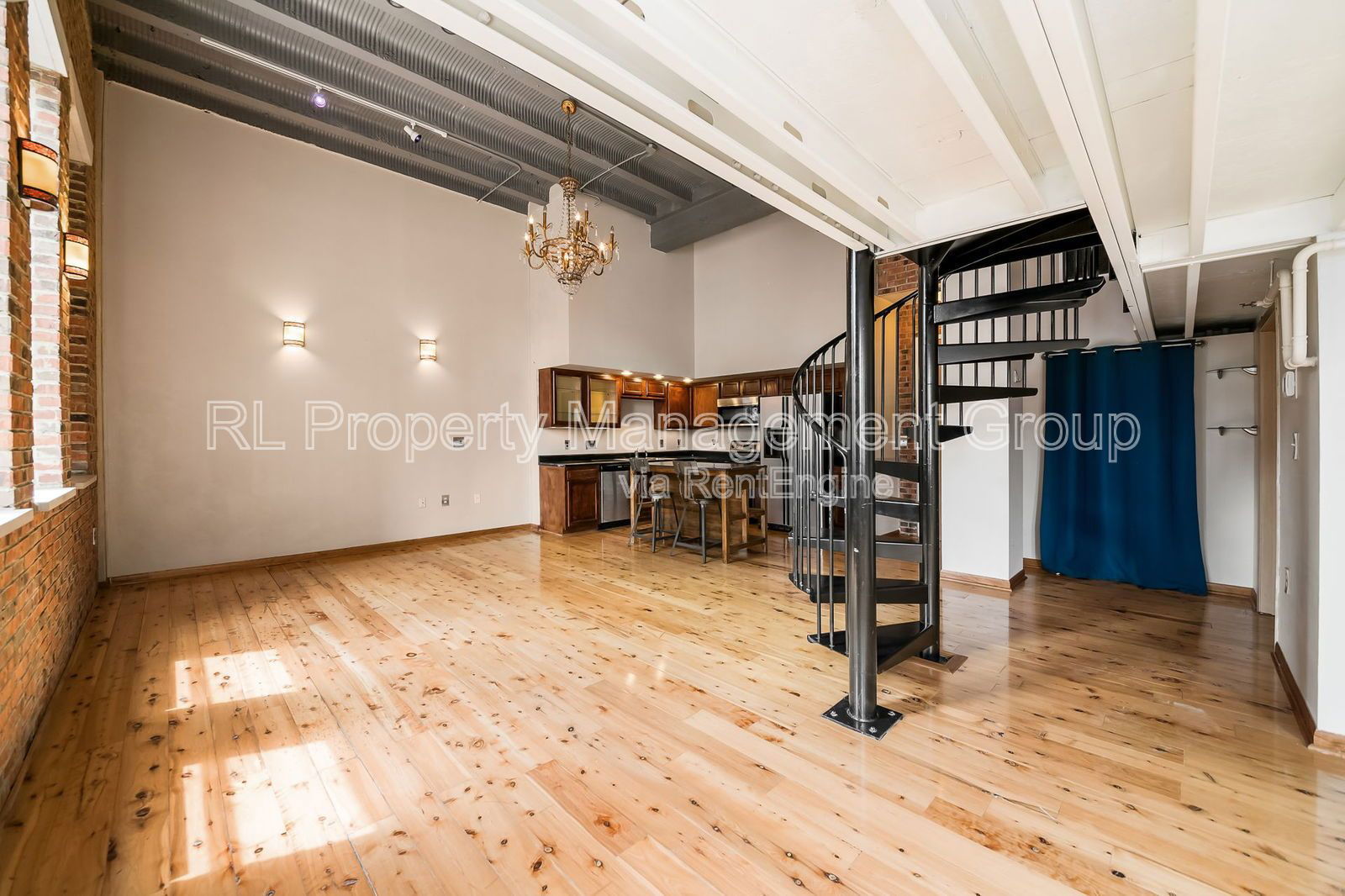 Gallery Image 17