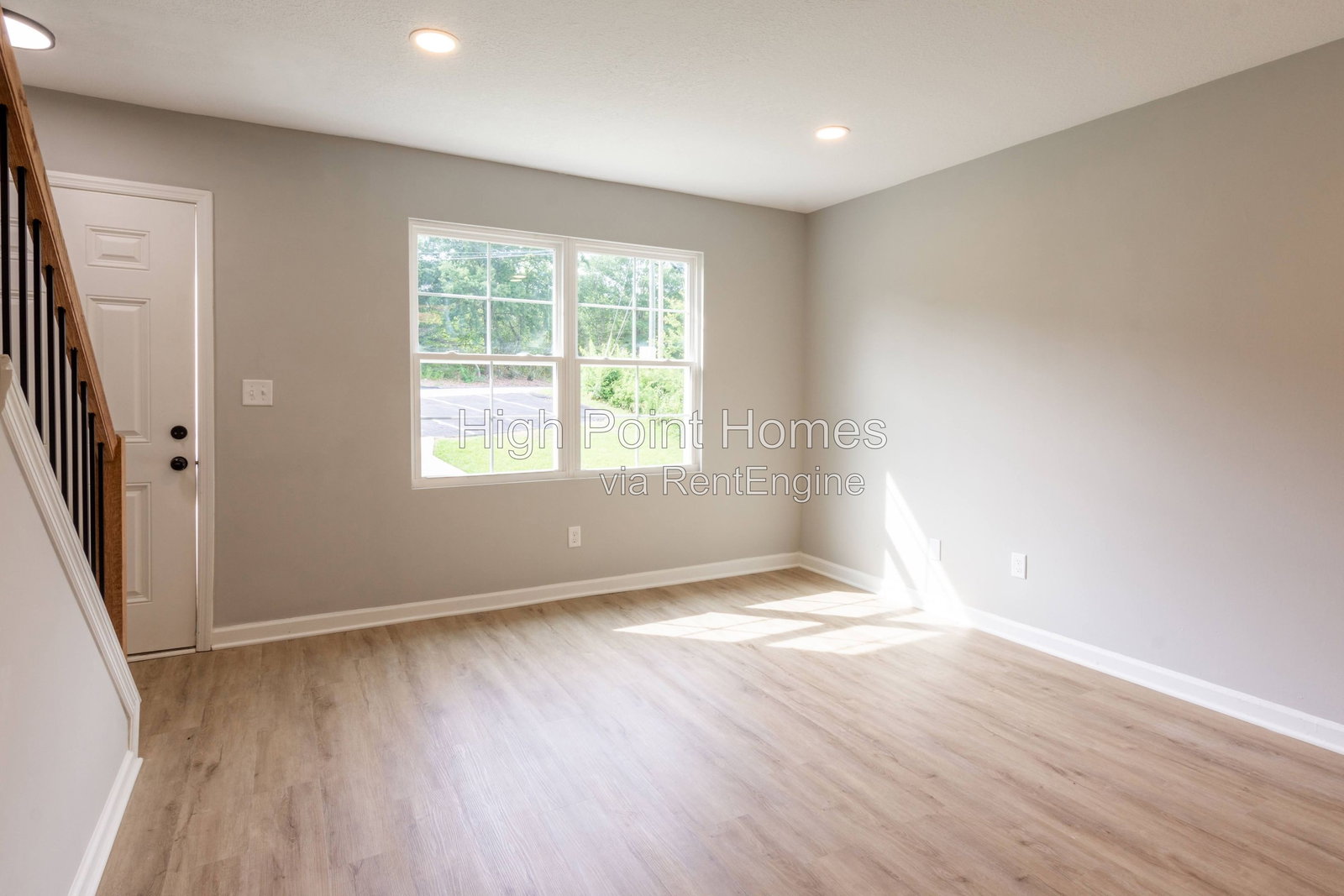 Gallery Image 16