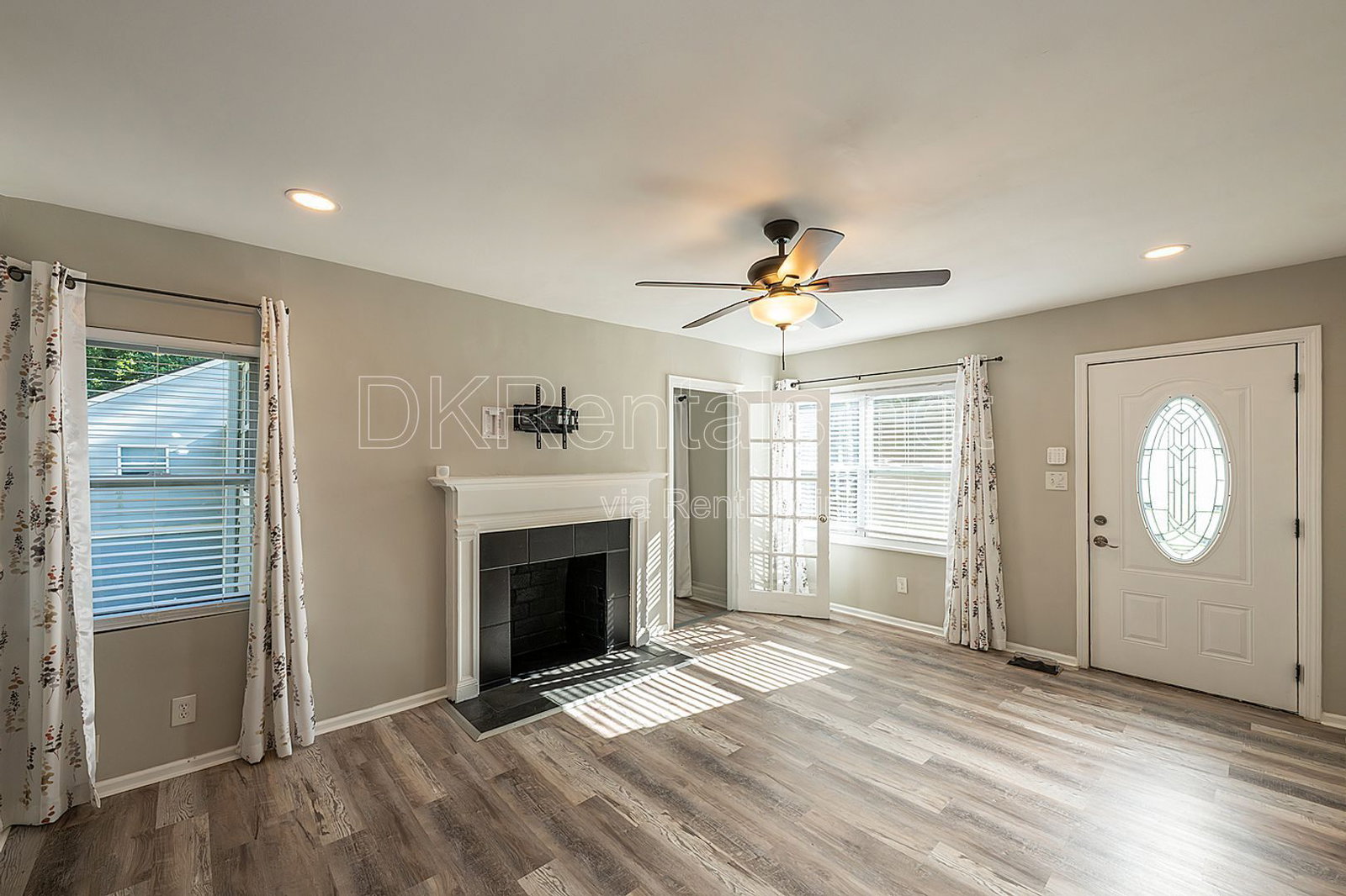 Gallery Image 12