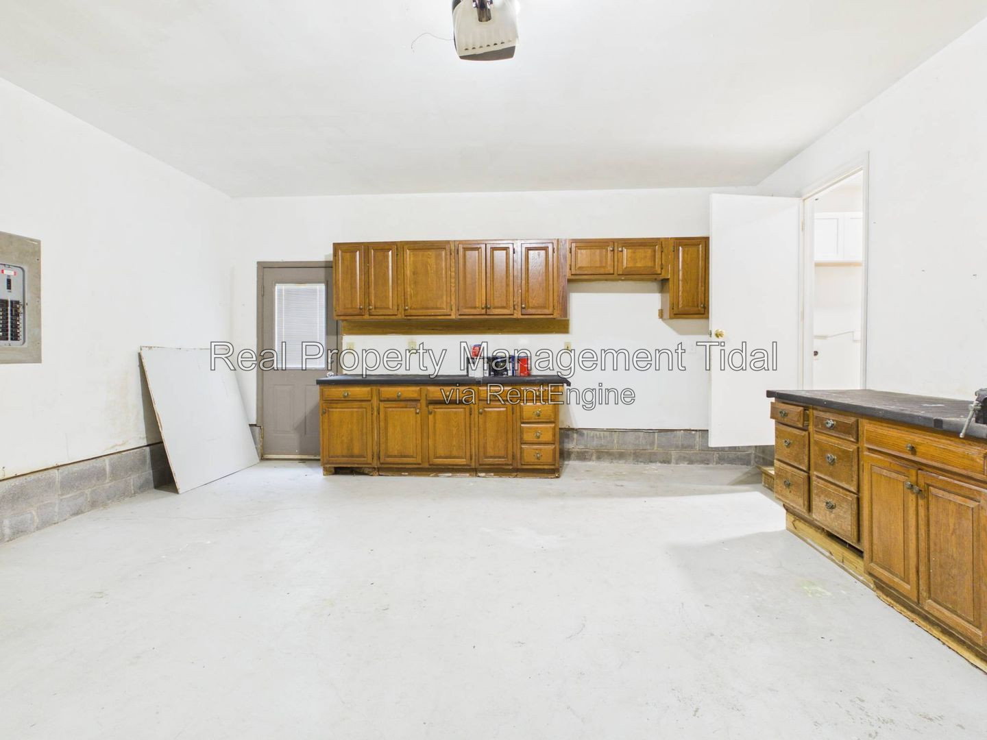 Gallery Image 33