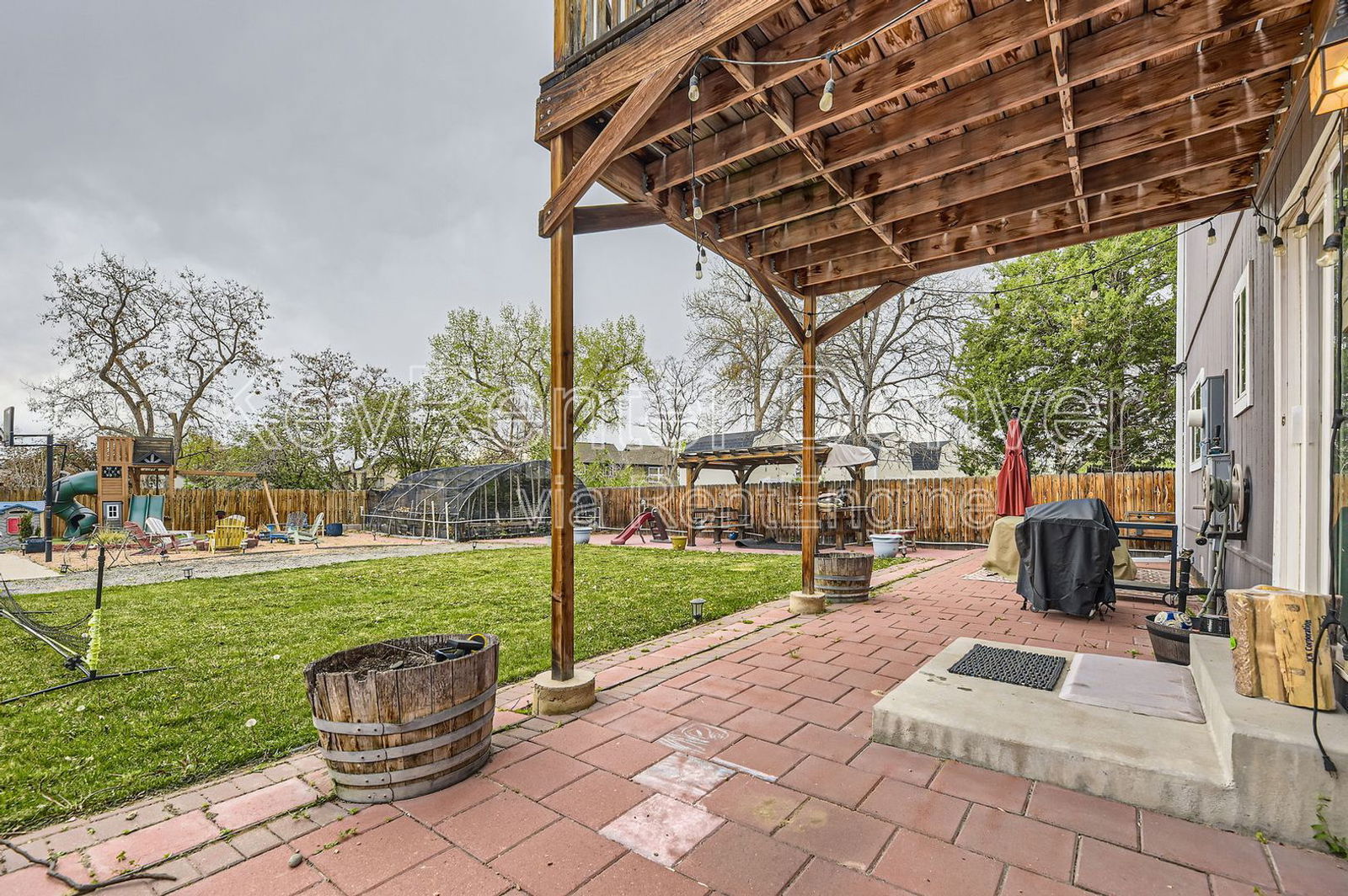 Gallery Image 14