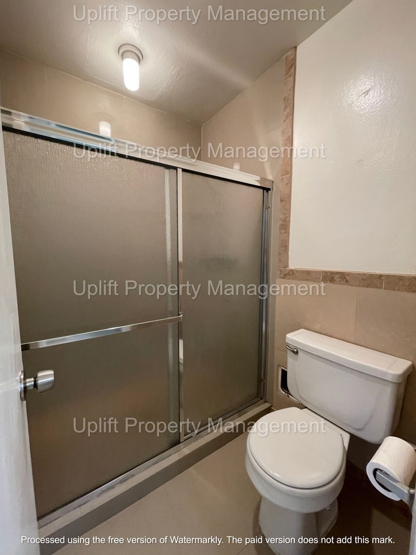 Gallery Image 11