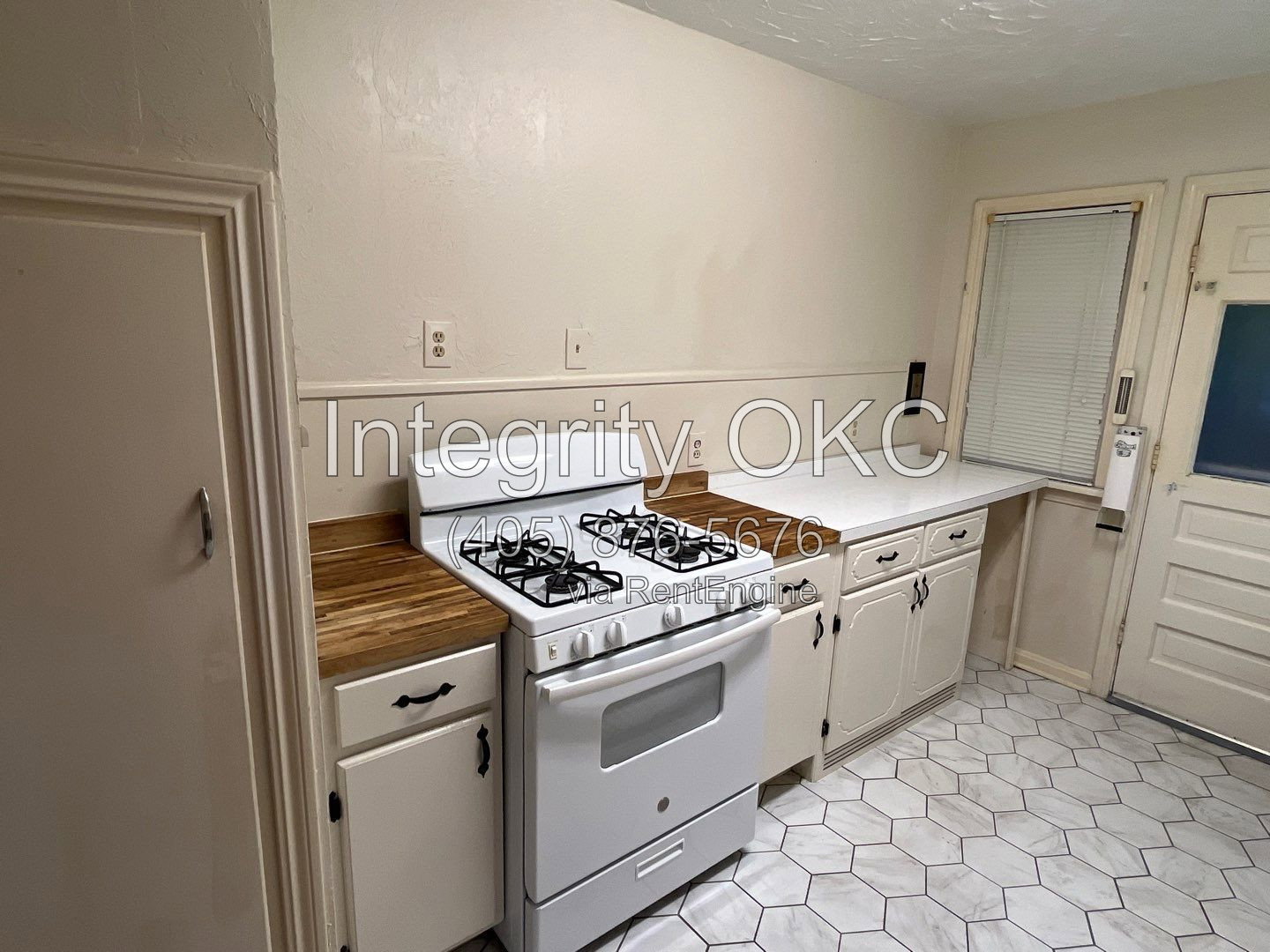 Gallery Image 17