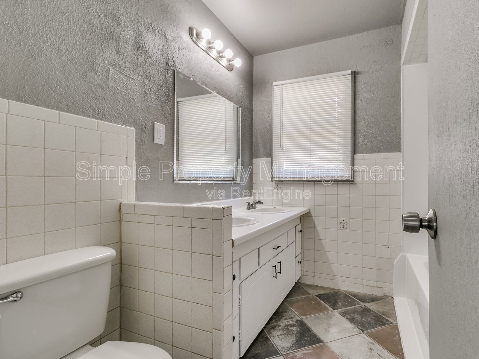 Gallery Image 14