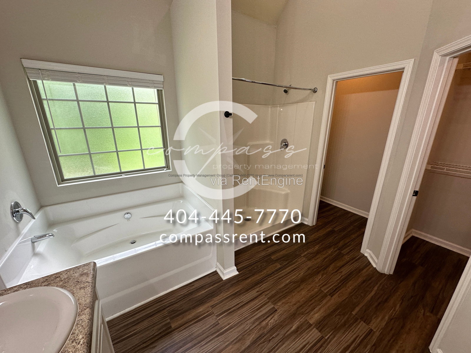 Gallery Image 16