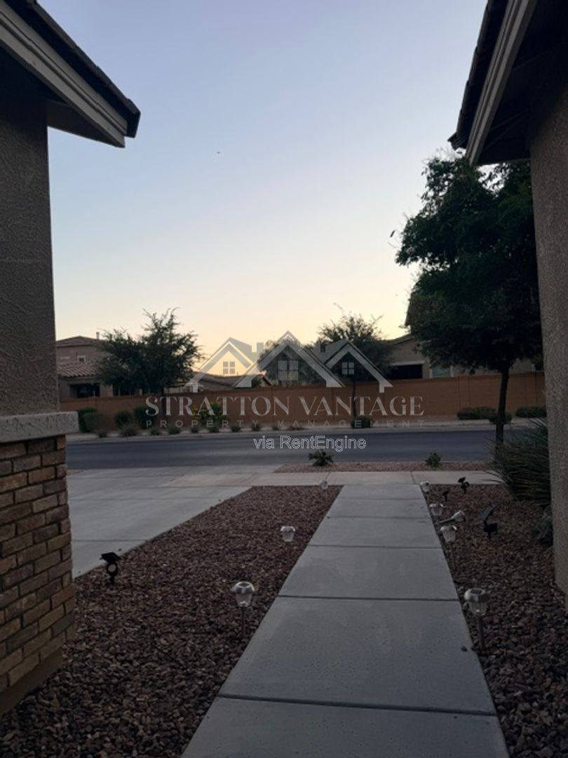 Gallery Image 63