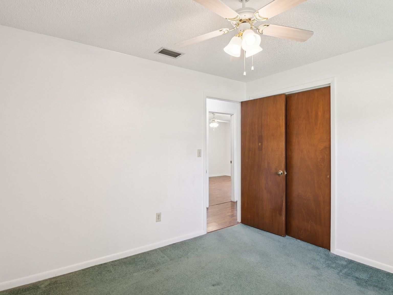Gallery Image 19