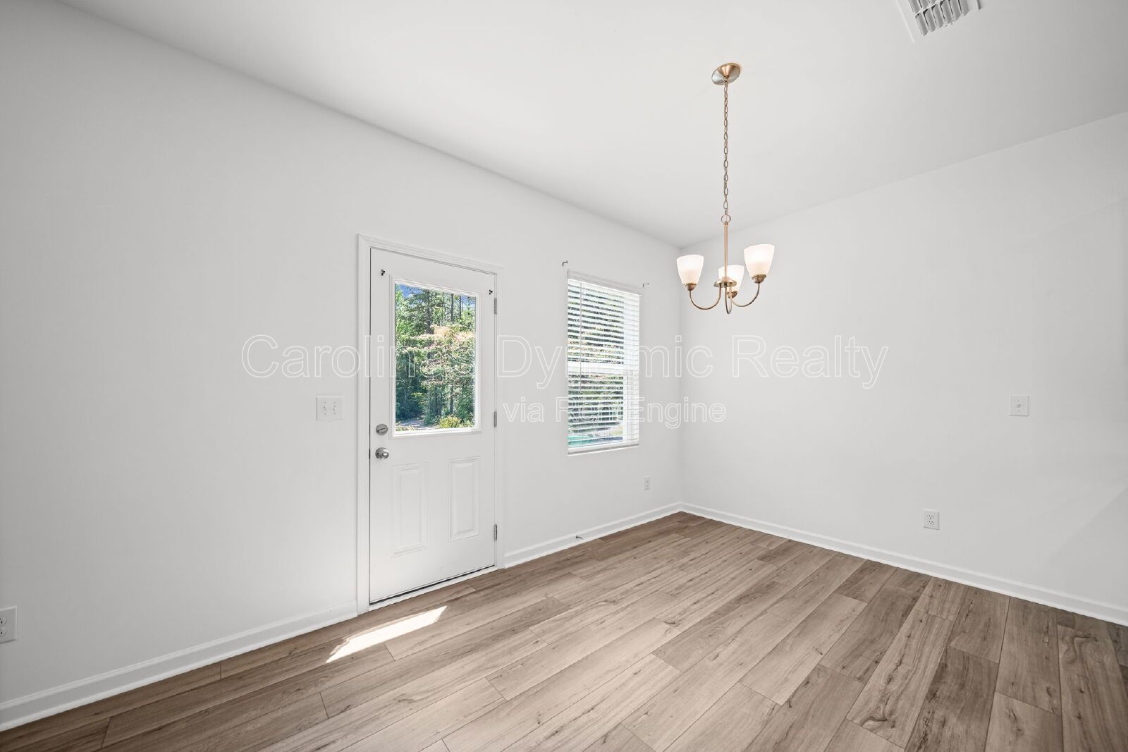 Gallery Image 17