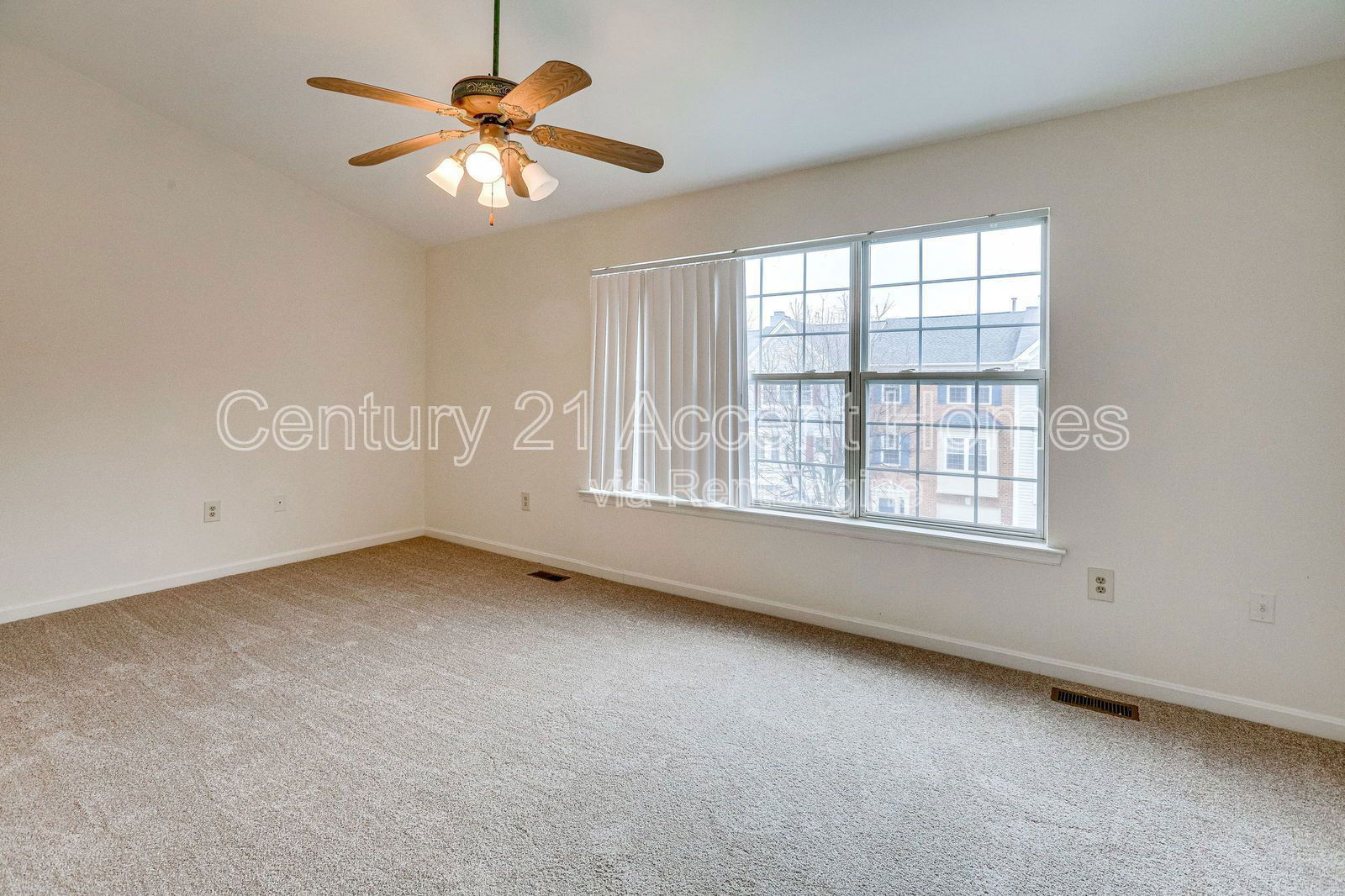 Gallery Image 38